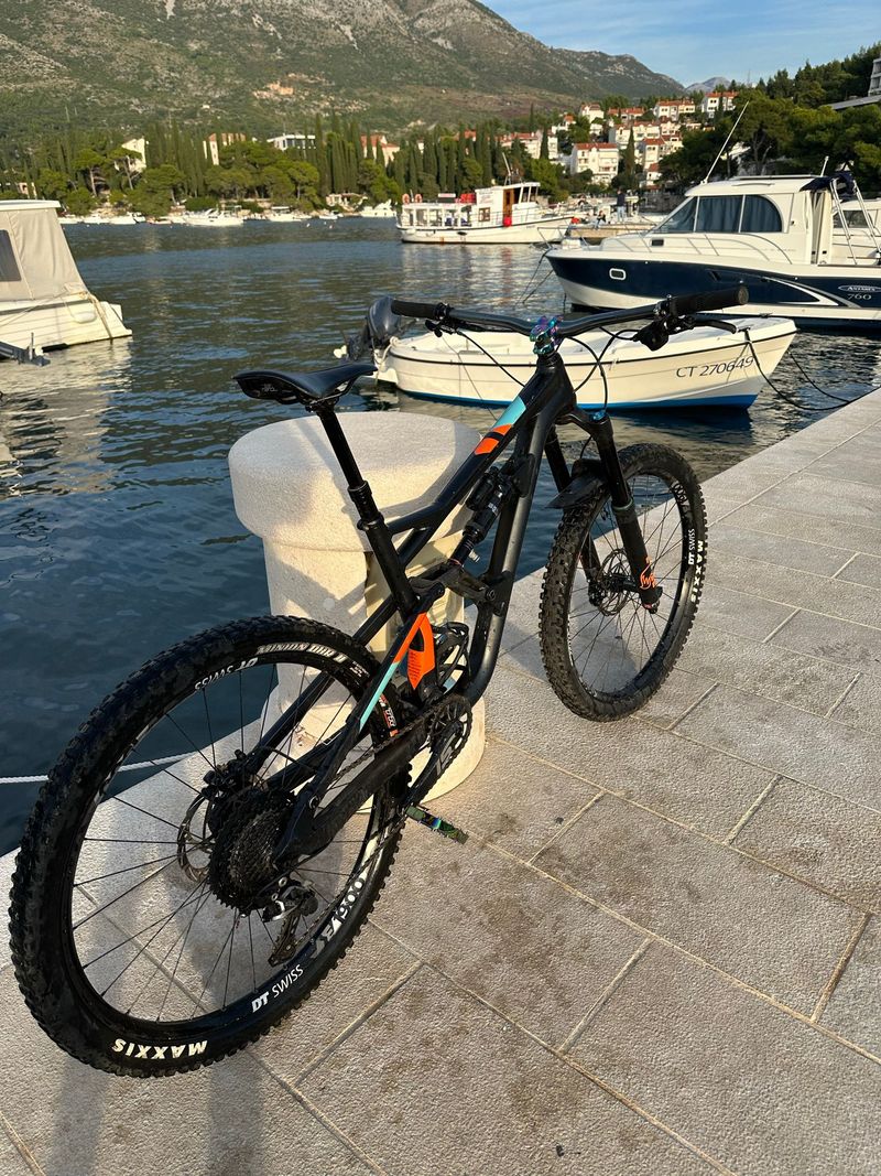 Używany Cannondale Jekyll 4 2018 2018 MTB