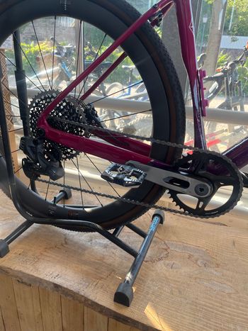 Gebrauchtes Marin HEADLANDS 3 2026 2026 Road & Gravel, Violett — Bild 3 von 6