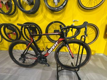 Gebrauchtes Giant Propel Advanced Pro 0 2017 2017 Road & Gravel, Schwarz — Bild 2 von 6