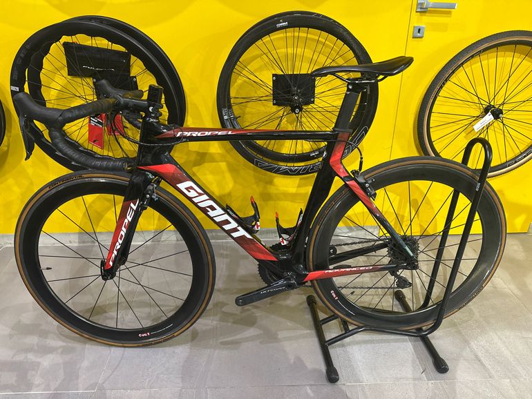 Gebrauchtes Giant Propel Advanced Pro 0 2017 2017 Road & Gravel, Schwarz — Bild 5 von 6