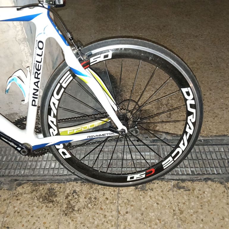 Używany Pinarello Fp2 2015 Road & Gravel — zdjęcie 2 z 3