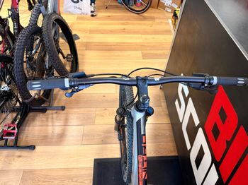 Tweedehands Leecougan Nitro MTB 2023 2023 Mountainbike — afbeelding 4 van 11