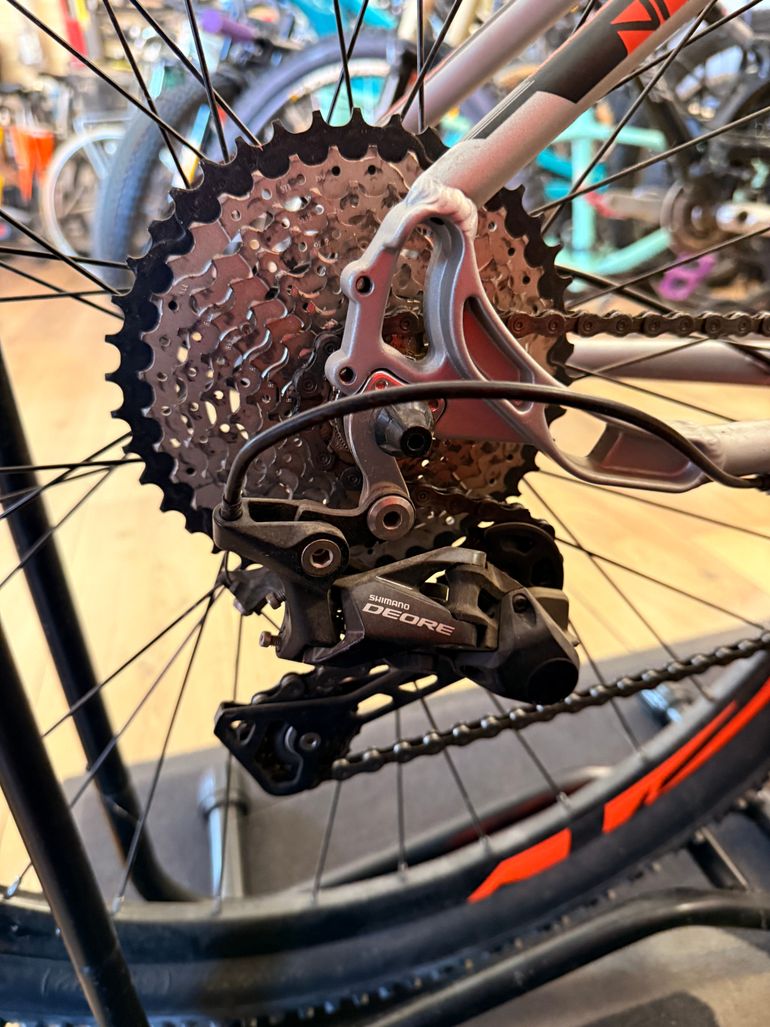 Tweedehands Leecougan Nitro MTB 2023 2023 Mountainbike — afbeelding 9 van 11