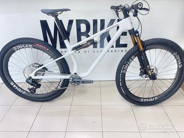 Avona Silva 2026 MTB usato