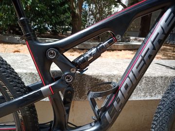 Używany Lapierre Zesty SRAM XX1 Eagle 2016 2016 Mountainbike — zdjęcie 3 z 8