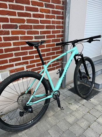Brugt Orbea ALMA H20 2023 2023 Mountainbike — billede 2 af 4