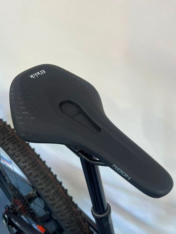Used UNNO Horn 2026 Mountainbike, Black — image 6 of 13