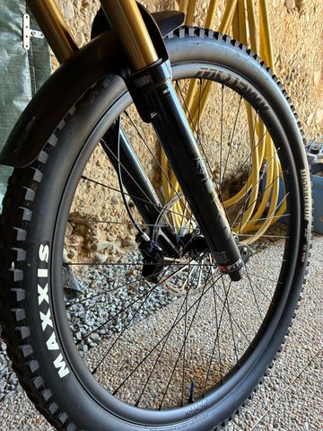 Gebrauchtes Giant Trance X Advanced E+ EL 0 2023 2023 Mountainbike, Violett, 27.5 — Bild 8 von 10