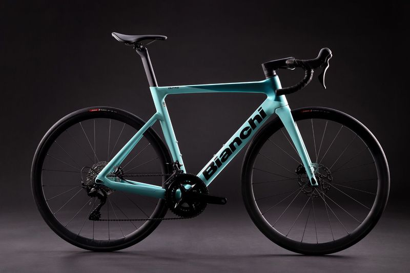 Tweedehands Bianchi Oltre Shimano 105 2026 Road & Gravel