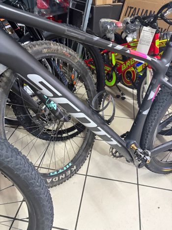 Używany Scott Scale RC World Cup 2026 2026 Mountainbike — zdjęcie 15 z 17