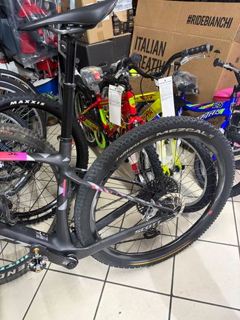 Używany Scott Scale RC World Cup 2026 2026 Mountainbike — zdjęcie 14 z 17