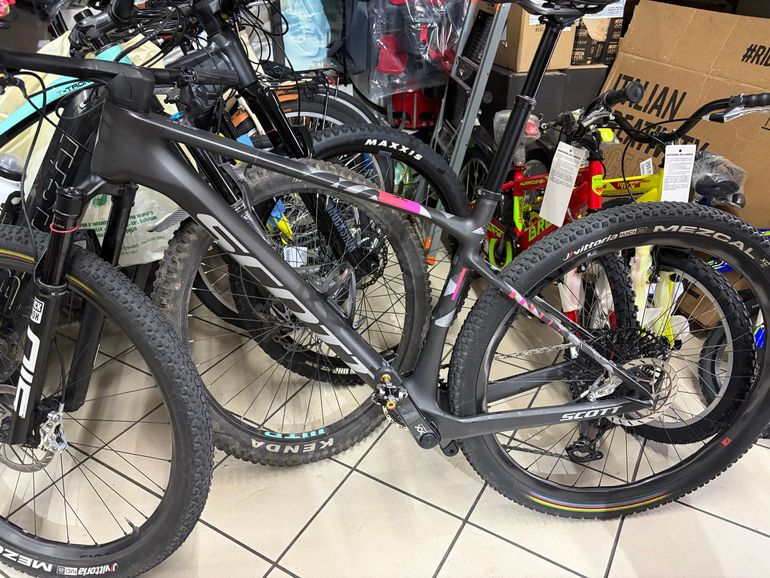 Używany Scott Scale RC World Cup 2026 2026 Mountainbike — zdjęcie 12 z 17