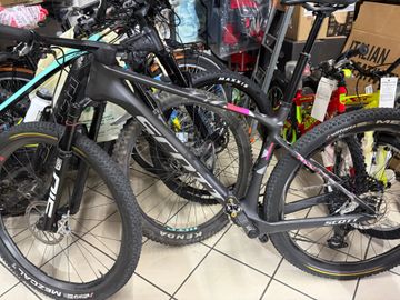 Tweedehands Scott Scale RC World Cup 2026 2026 Mountainbike — afbeelding 2 van 17