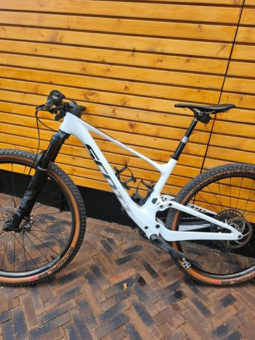 Used Scott Spark SRAM XX1 Eagle AXS 2022 Mountainbike, White — image 12 of 18