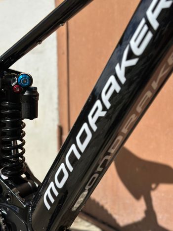 Used Mondraker LEVEL R 2022 2022 Mountainbike, Black, 29 — image 2 of 5