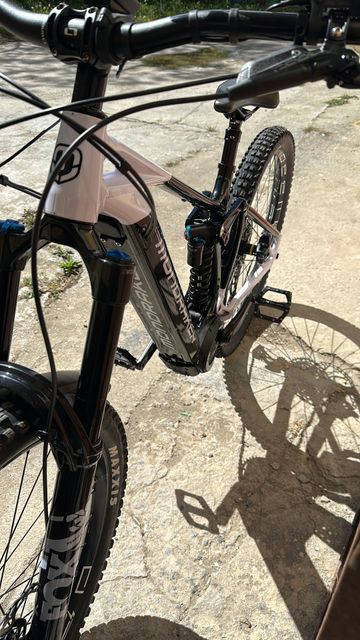 Used Mondraker LEVEL R 2022 2022 Mountainbike, Black, 29 — image 3 of 5