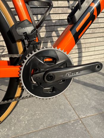 BMC Teammachine SLR01 FIVE 2022 2022 Road & Gravel usato, Arancione — immagine 7 di 9