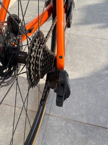 BMC Teammachine SLR01 FIVE 2022 2022 Road & Gravel de segunda mano, Naranja — imagen 6 de 9