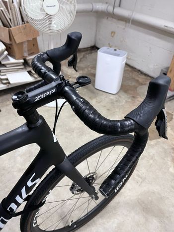 Used Specialized Crux SRAM Red eTap AXS 2020 Road & Gravel, Black — image 5 of 12