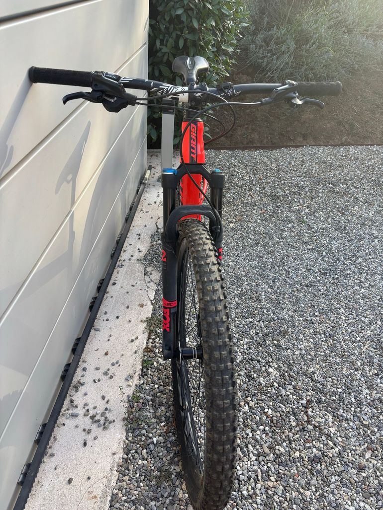 Giant Anthem SX 2 2017 2017 Mountainbike usato, Rosso — immagine 13 di 15