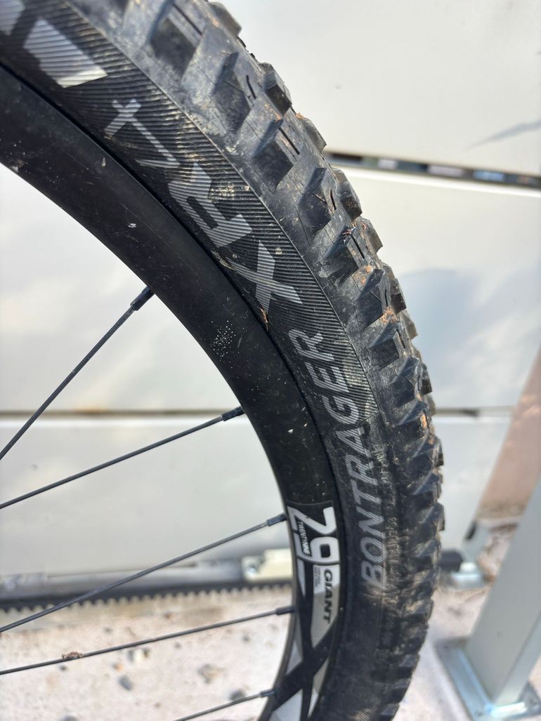 Giant Anthem SX 2 2017 2017 Mountainbike usato, Rosso — immagine 10 di 15