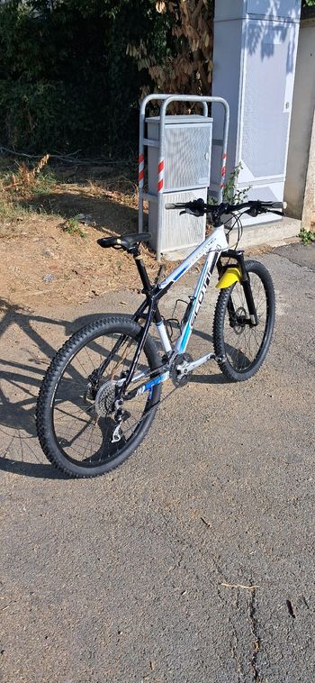 Scott Aspect Shimano Alivio 2010 Mountainbike usato, Blu — immagine 11 di 17
