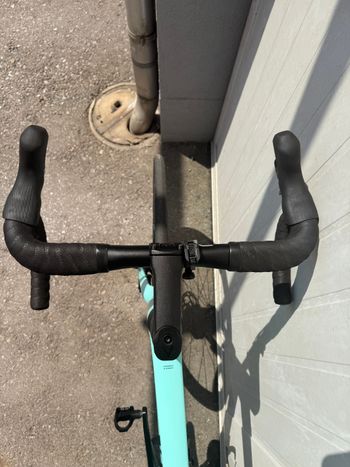Gebrauchtes Bianchi Sprint 105 2024 2024 Road & Gravel, Schwarz — Bild 7 von 10