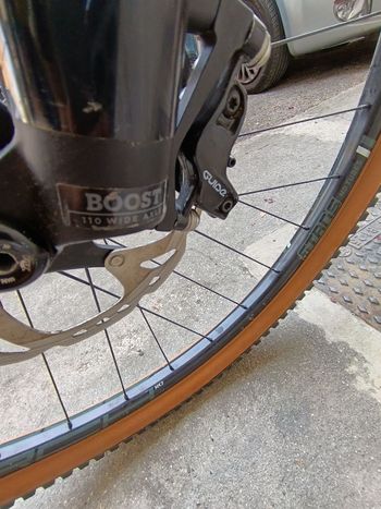 Gebrauchtes Gt Sensor Pro Carbon 2019 Mountainbike, Grün — Bild 10 von 11