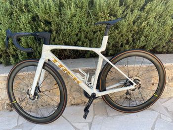 Used Trek Madone SLR 9 Gen 8 2025 2025 Road & Gravel