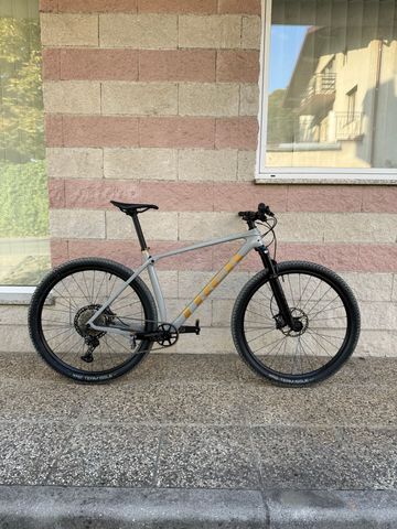 Trek Procaliber 9.8 2023 2023 Mountainbike d'occasion — image 1 sur 6