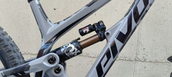 Gebrauchtes Pivot Phoenix 29 Pro Saint 2019 2019 Mountainbike, Hellgrau — Bild 7 von 26