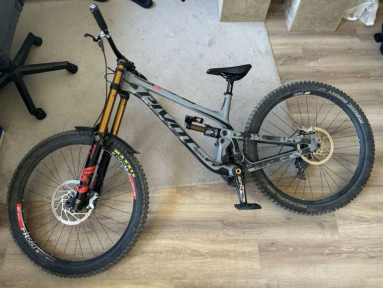 Gebrauchtes Pivot Phoenix 29 Pro Saint 2019 2019 Mountainbike, Hellgrau — Bild 12 von 26