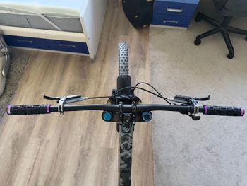 Gebrauchtes Pivot Phoenix 29 Pro Saint 2019 2019 Mountainbike, Hellgrau — Bild 13 von 26
