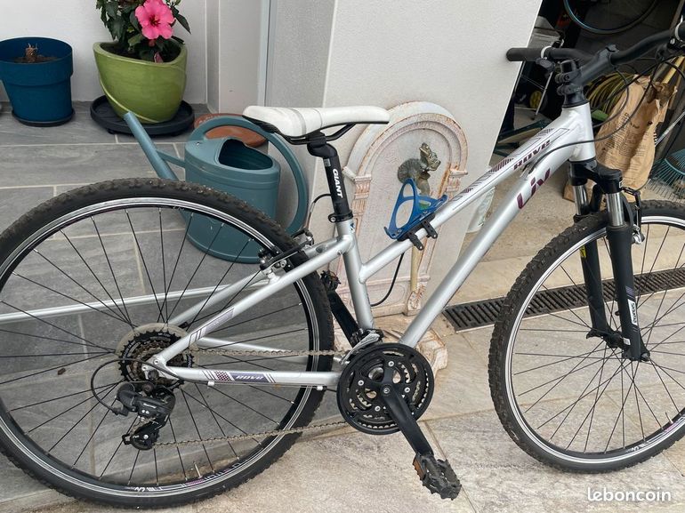 Brugt Giant Rove Shimano 105 2017 Urban — billede 2 af 3