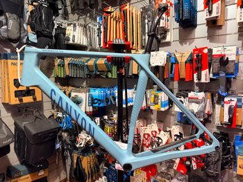 Gebrauchtes Canyon Endurace Frameset 2024 Road & Gravel, Blau — Bild 2 von 18