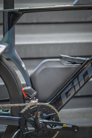 Used Giant Trinity Advanced SL 2 2025 2025 Road & Gravel, Black — image 6 of 13
