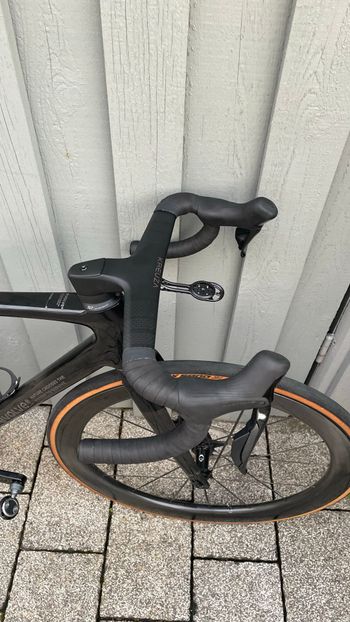 Used Evolve Custom Shimano Dura Ace Di2 2025 Road & Gravel, Black — image 5 of 10