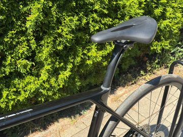 Canyon Endurace CF 7 Di2 2026 2026 Road & Gravel usato, Nero — immagine 6 di 8