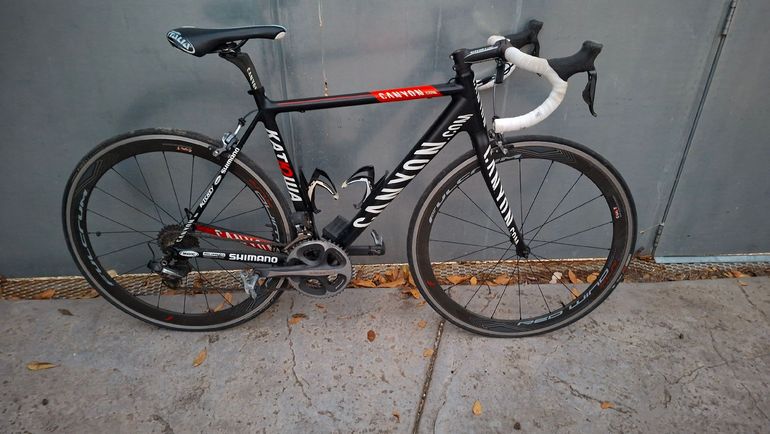 Used Canyon Ultimate Shimano Dura Ace Di2 2014 Road & Gravel, Black — image 2 of 6