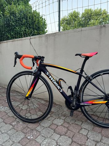 Gebrauchtes Specialized Amira SL4 Expert 2016 2016 Road & Gravel, Orange — Bild 9 von 11