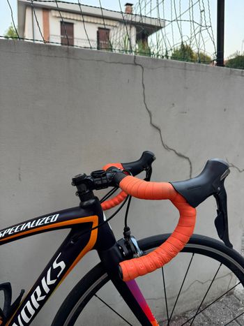 Gebrauchtes Specialized Amira SL4 Expert 2016 2016 Road & Gravel, Orange — Bild 4 von 11