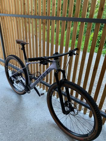 Brugt Scott Scale RC Team Issue TR 2024 2024 Mountainbike — billede 2 af 5