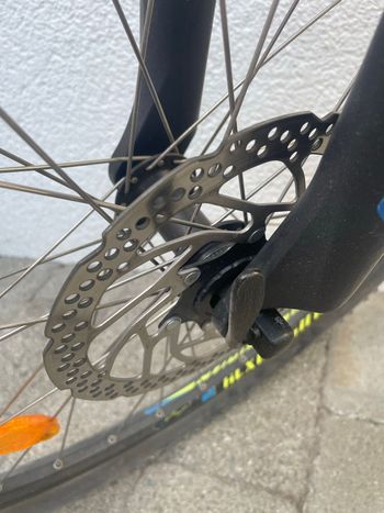 Stevens Custom Shimano Acera 2022 Mountainbike d'occasion — image 4 sur 9