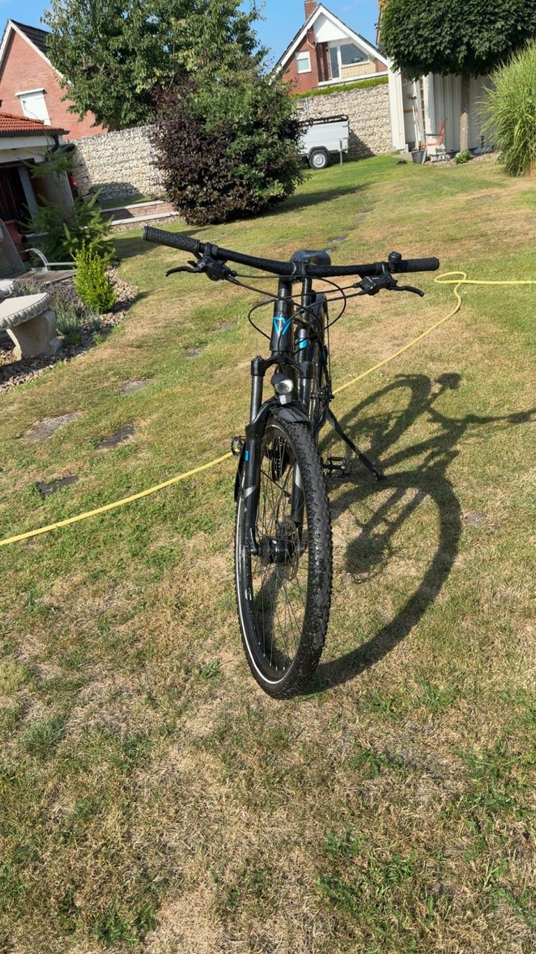 Conway MC 3.9 2023 2023 Mountainbike usato, Nero — immagine 3 di 4