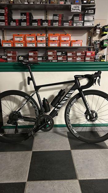 Used Canyon Ultimate CFR Di2 Aero 2023 2023 Road & Gravel