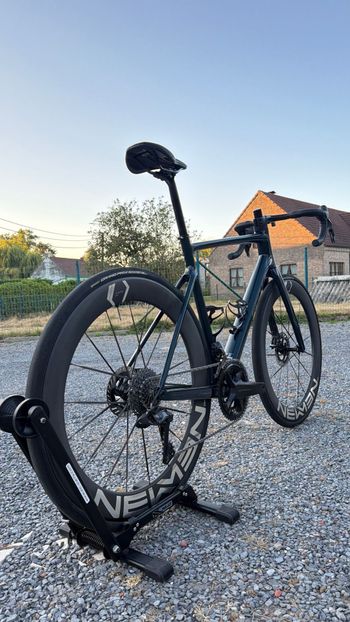 Scott Addict 20 2025 2025 Road & Gravel usato, Verde — immagine 3 di 11