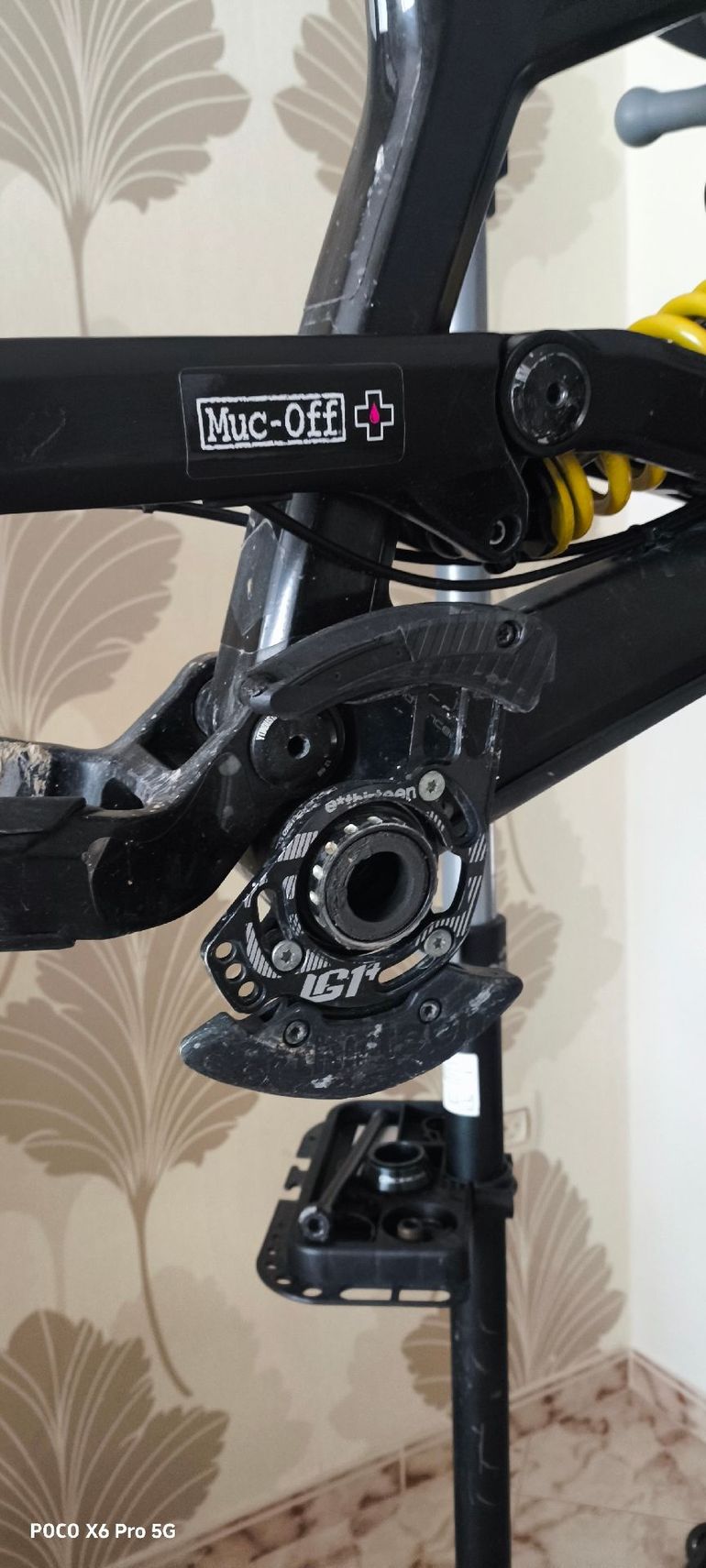 Gebrauchtes YT Industries Tues CF 2018 Frameset 2018 Mountainbike, Schwarz, 27.5 — Bild 7 von 12