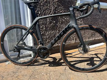 Použité Look 795 BLADE R38D Black Metallic Red Mat Glossy 2022 2022 Road & Gravel