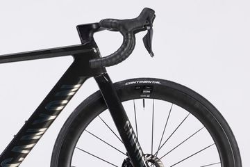 Canyon Aeroad CFR Di2 2025 2025 Road & Gravel d'occasion — image 3 sur 9