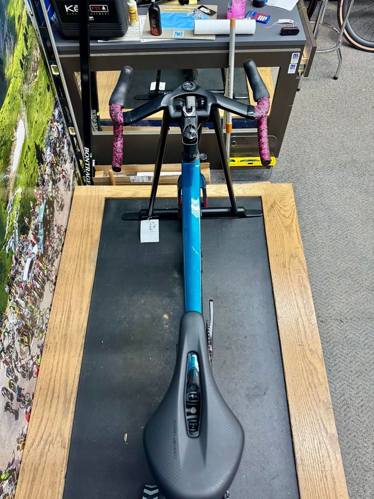 Used Cannondale Supersix Shimano Ultegra Di2 2024 Road & Gravel, Green — image 11 of 11